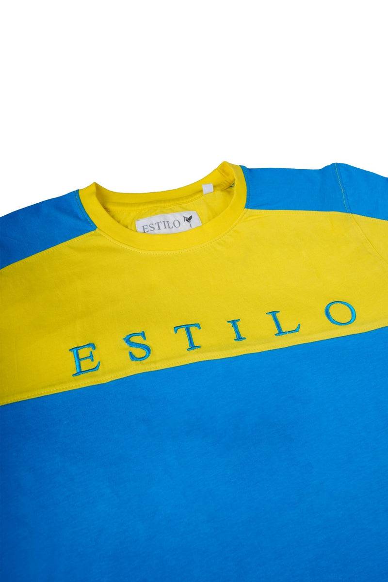 Estilo Graphic Tee - Tops